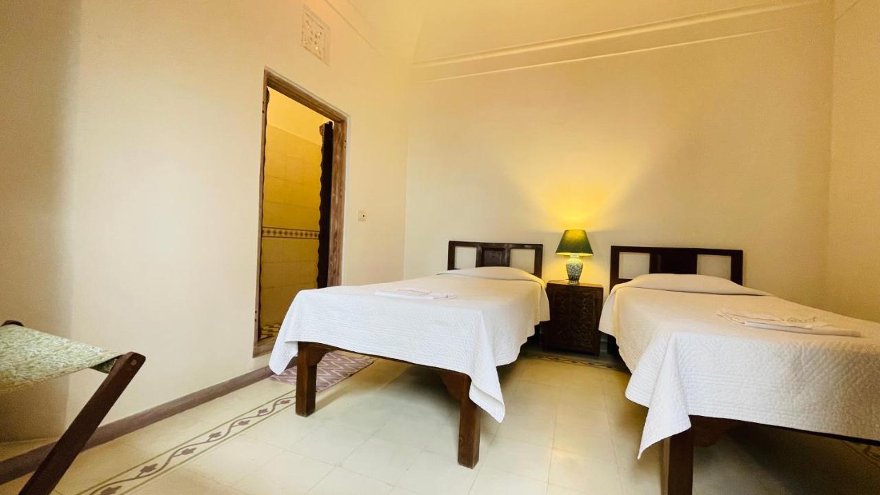 Mosaics Guest House Jaipur Bagian luar foto
