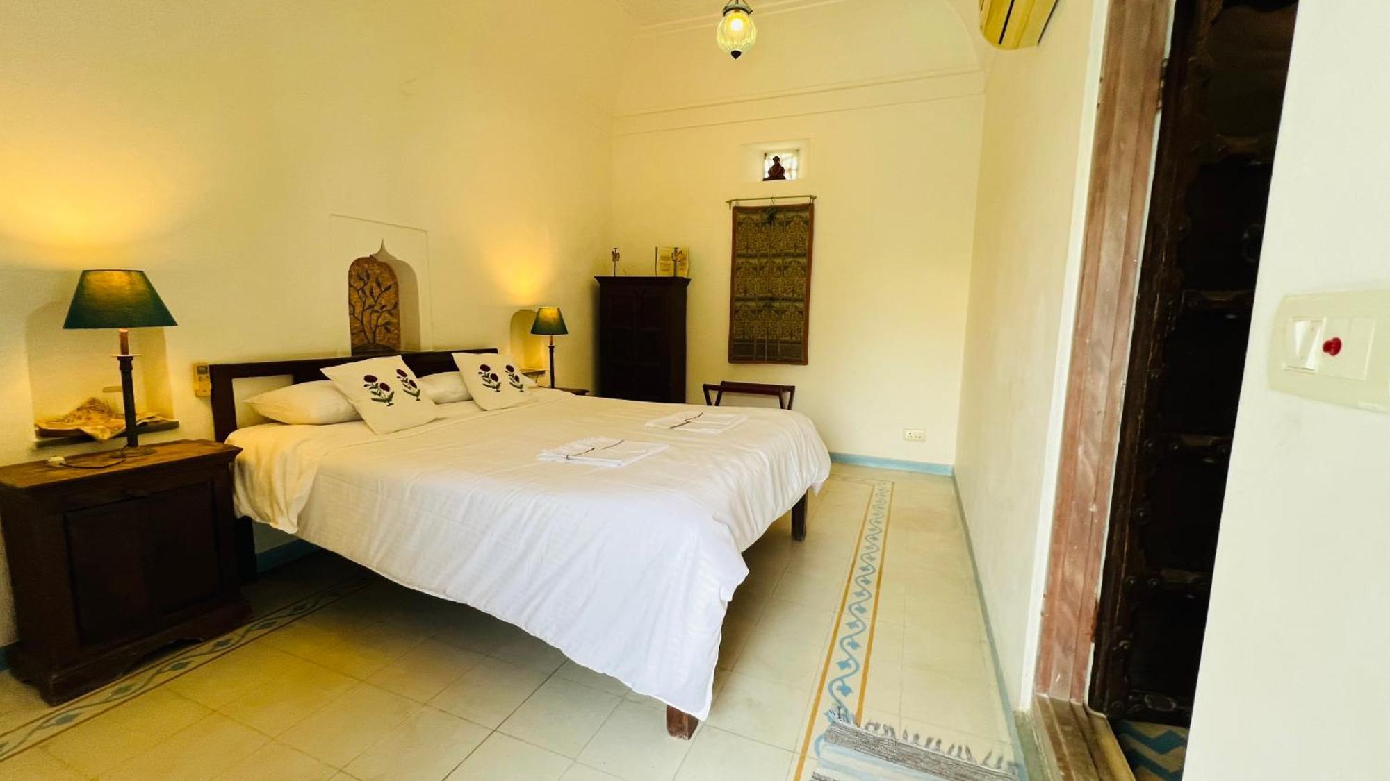 Mosaics Guest House Jaipur Bagian luar foto