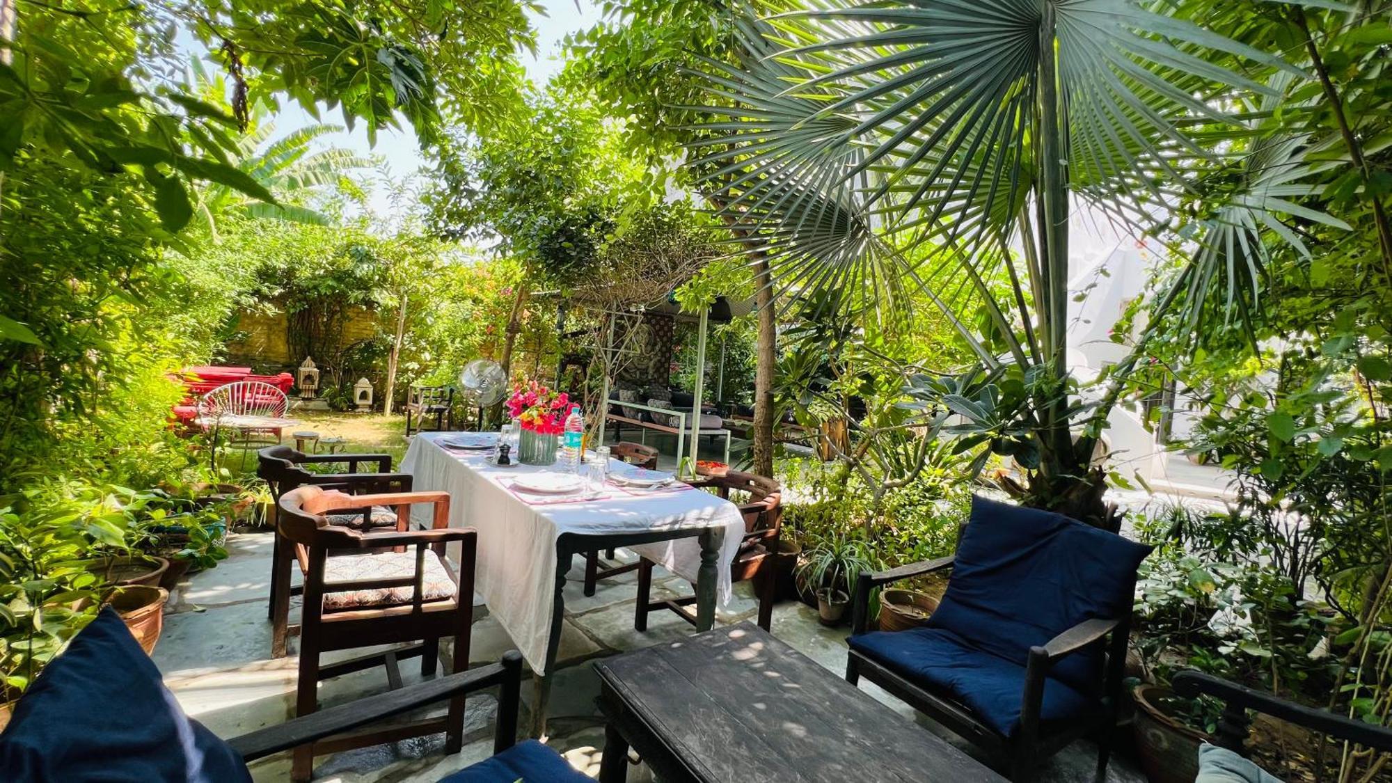Mosaics Guest House Jaipur Bagian luar foto